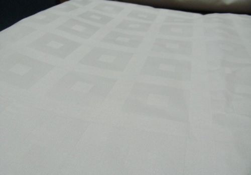 Vải khách sạn ô vuông