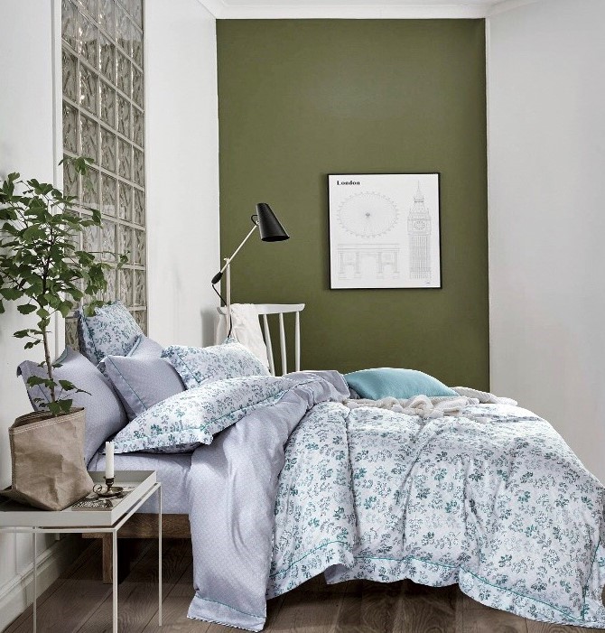 z1961041545305_125ffae52701d86c57ee61f075cd29ea